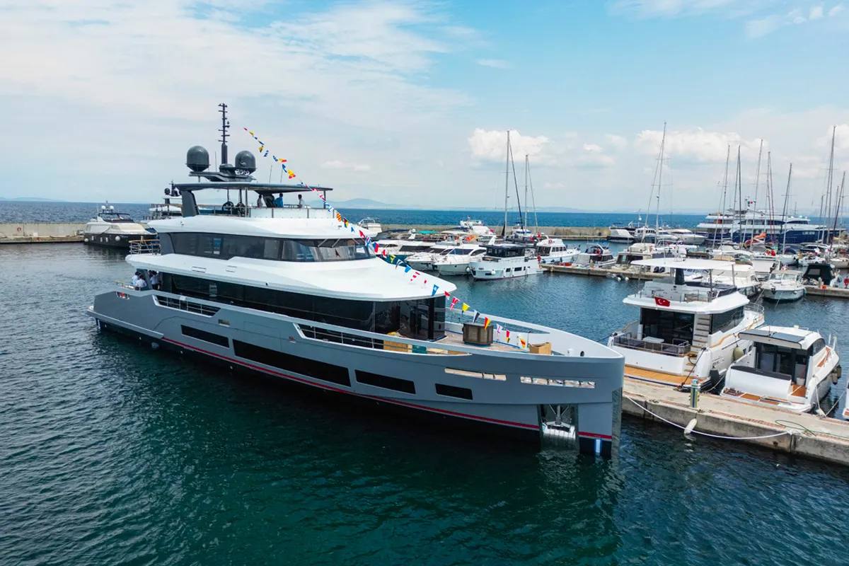 Sirena 118: Noul Superyacht Flagship Turcesc Isi Face Debutul la Cannes