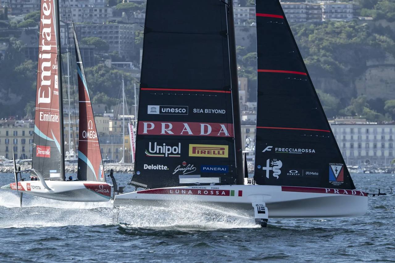 America's Cup: Luna Rossa domina toate cele trei curse de antrenament la Napoli